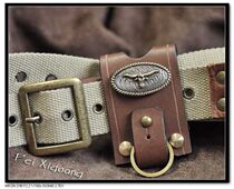 Key buckle can be worn on the belt upper head layer cow leather key chain key bag handmade retro Harefan
