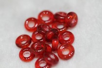 Tibetan Buddhist pearl accessories The old red glazed sepal film pair hole is 0-0 35cm 75cm diameter for the hole.