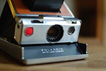 Chunjiao and Zhiming have the same Polaroid sx-70 Original digital scale version