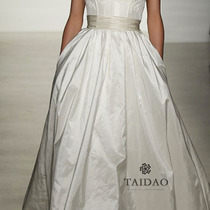 Taiwan Island clothing three-dimensional cutting cloth NT Thai silk thin fabric White embryo cloth clothing design fabric ironing cloth cloth