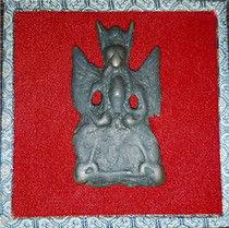 (This initial Buddha) zang mi Ray jiang tian intercrystalline scatter power chu zhang standing position titles dragon holding beads Dapeng Garuda