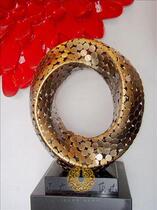 Iron disc imitation copper abstract sculpture ornaments ring sculpture ornaments complete porch full moon ornaments sculpture factory