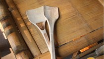  Handmade bamboo shovel Nanzhu stir-fry spatula rice does not hurt the pot does not burn hands no paint bamboo fragrance health and health massage stick