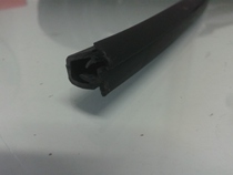  Aluminum alloy plastic steel door and window sealing strip Rubber pimp Rubber and plastic strip Insulating glass curtain wall sealing strip Screen window plug strip