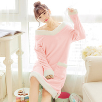 WYDZ net new ladies autumn and winter cute V-neck flannel nightgown long sleeve coral velvet nightgown