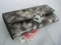 Multi-fold long womens wallet silver banquet hand holding mobile phone bag multi-layer card slot function real cowhide glossy patent leather