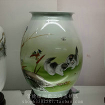 Jingdezhen Ceramics Famous Artist Tianchengs Works (Play) Exhibition Collection Animal Decoration Vase