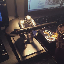 Executive Knight pen holder 5 inch Executive pen plug ink pen holder Creative pen holder Office pen holder