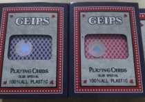 Its Pus GEIPS plastic poker 713 Red and Blue back wide card
