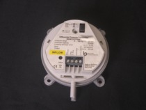 Original disassembly machine Germany original 984m 323704b air pressure difference sensor