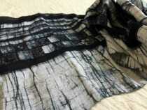 Pure hand-made batik Guiding small flower and seedling pattern Hand-woven hemp plant indigo dyeing A special price