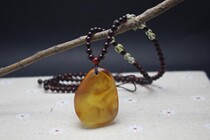 Baltic raw rock beeswax hand-polished natural gold bag beeswax with original leather pendant necklace