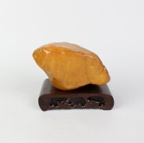 Yellow Longyu fine wax permafrost seed stock boutique now A stock original jewelry Qiishi Myanmar Yunnan Mausoleum Ornamental Beauty