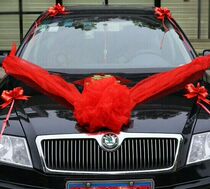 Wedding car decoration sub-car Wedding creative wedding supplies Wedding car float decoration set Pull float Colorful car