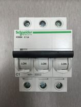 New Schneider air switch circuit breaker fifth generation circuit breaker Acti9 IC65N 3P1A open open