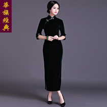 Chinese classic middle-aged lady wedding banquet long dress spring and winter gold velvet cheongsam dress large size daily temperament