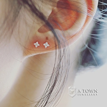 Custom 14K gold-encrusted zirconium diamonds Japan agete style four-diamond small flower mini stud earrings ear bone nails
