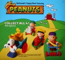 McDonalds toy 1990 American version Peanuts Snoopy set of 4 new unopened