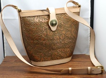 Tanning leather cowhide handmade custom cross-over bag bucket bag Fashion Womens bag color-embossed head layer cowhide