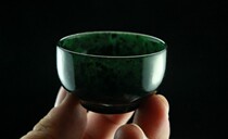 Health needs to prepare natural genuine serpentine jade black green jade dark green jade gongfu tea cup glass Jade Tea Set wine set