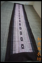 Miao embroidery Miao nationality handmade embroidery pieces old embroidery pieces number yarn embroidery features Miao embroidery special offer L333