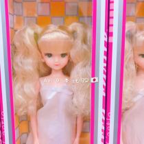 Aoi Japan bridge Lijia small shop izumi double ponytail Green pupil yellow hair