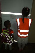 Reflective vest reflective childrens vest student reflective vest super bright vest breathable safety clothing