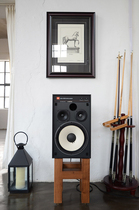 The king came★Jazz Dunhuang A speaker tripod JBL PMC after the rain