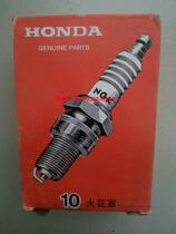 Honda GXV160 lawn machine spark plug 195 216 lawn mower spark plug lawnmower accessories