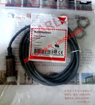 New original CARLOGAVAZZI Proximity switch IA08BLF15PO 