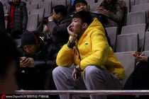 Li Ning sponsored the mens basketball project Yipi master totem thin short down jacket Zhou Qi Big Devil King upper body