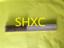 Brushing and draining wood brushes to wash the tooth row brush cleaning the tooth row tools