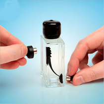 Student adult magnetic fluid magnetic display bottle New technology Creative puzzle gift Magnet vent decompression toy
