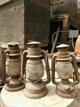 Hot sale old lantern kerosene lantern retro decoration film and television props nostalgic items decoration creative gift atmosphere lamp