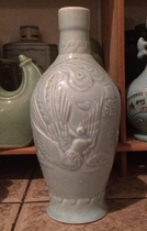 Ceramic wine bottle collection 3800 Shanxi medicinal liquor exquisite early Qing porcelain Phoenix intact old wine bottle