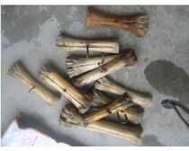 Special Republic of China old bones bone nostalgia folk agricultural items evil spirits shock bones play pieces dog molars