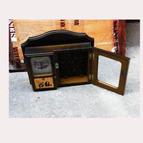 Old vintage retro seat clock table pendulum pieces and living-room pendants