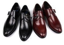 Horseshoe buckle business casual leather shoes mens pointed-toe iron buckle leather British formal dress cowhide horsebit popular mens shoes