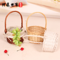 Quality vine-woven basket Handmade basket with small bamboo basket Mini small containing basket Woven Basket Children Picking Picnic Basket