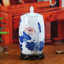 Jingdezhen ceramic blue and white storage tank tea jar modern home living room decoration crafts simple ornaments