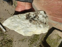 151159 jade raw material bare stone natural raw stone Qinghai Kunlun Jade Mountain ornaments 4 1kg