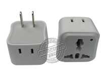 Travel to Japan and the United States Two to three conversion plug Two-pin to three-hole socket One to two-position plug with light