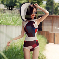 DK2021 new small chest sexy one-piece hot spring resort swimsuit female winter Conservative belly bikini swimsuit