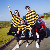 Parent-Child clothing Korean version of spring and autumn long-sleeved sweater striped T-shirt men and women couples pants set a family of three childrens clothing tide 0