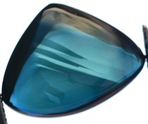 Strange rich green natural Shandong color sapphire bare stone water head good 4 3ct full net flawless special