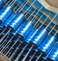 Philips double LL longevity type (KO132 )22UF100V fever electrolytic capacitor