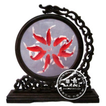 Handmade embroidery year over year Elegant Crane Xiang Embroidery Boutique Fish Wedding Gift Decorations Home Hunan Special Products