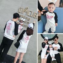 Pro-child clothing family of three mother and mother female Weiqi foreign air 2022 Fall new wave infant conjoined khaclothes