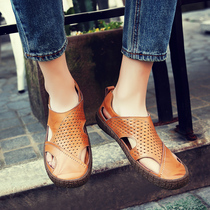 Baotou mens cool shoes genuine leather 2021 new summer Soft bottom Korean version Summer casual beach Anti-slip Cave shoe Chauve