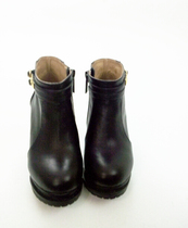 British fashion rough and waterproof table cowhide leather womens naked boots big size boots 40 -50 size small size boots 27-39 yards